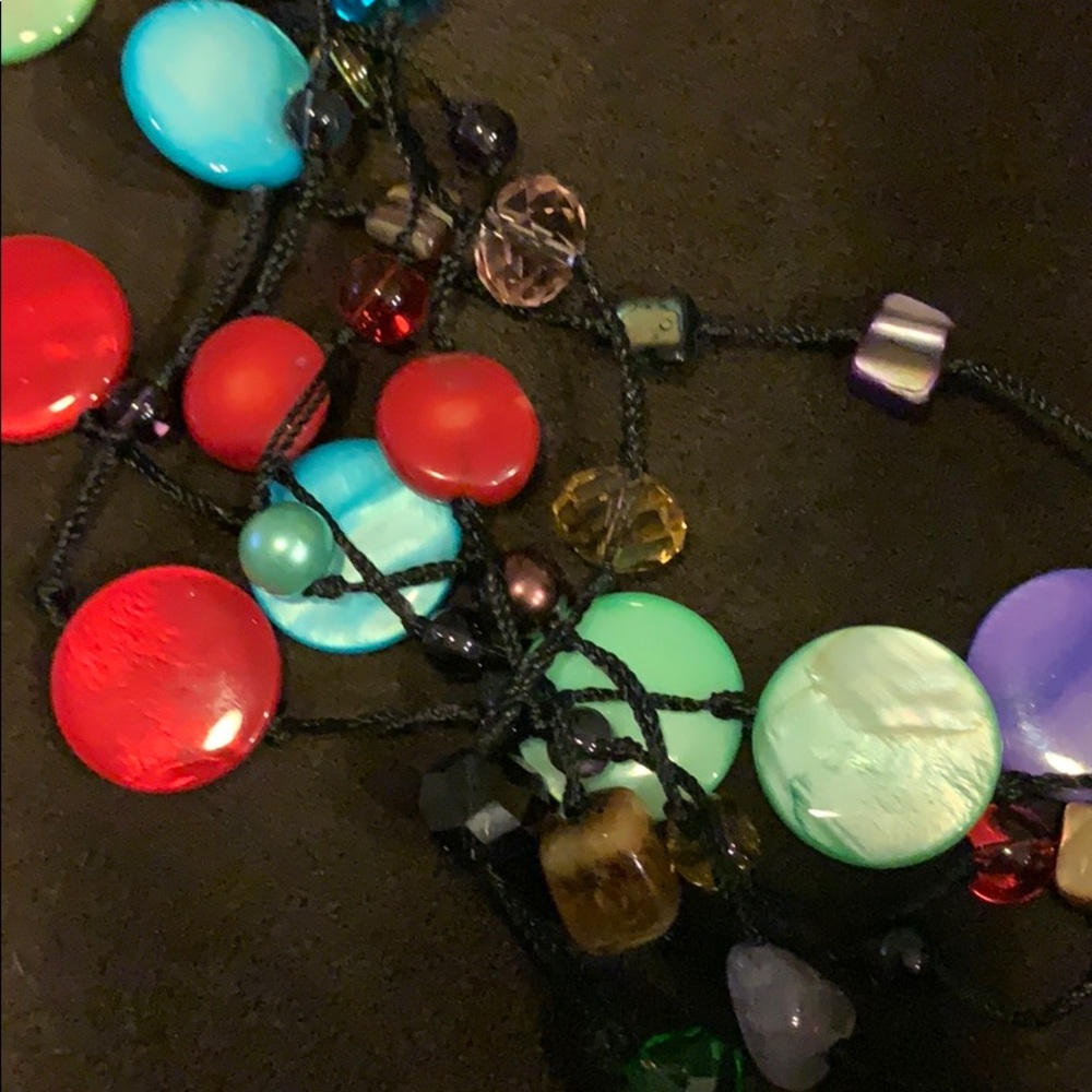 Gorgeous glass bead statement neclace - Picture 5 of 7